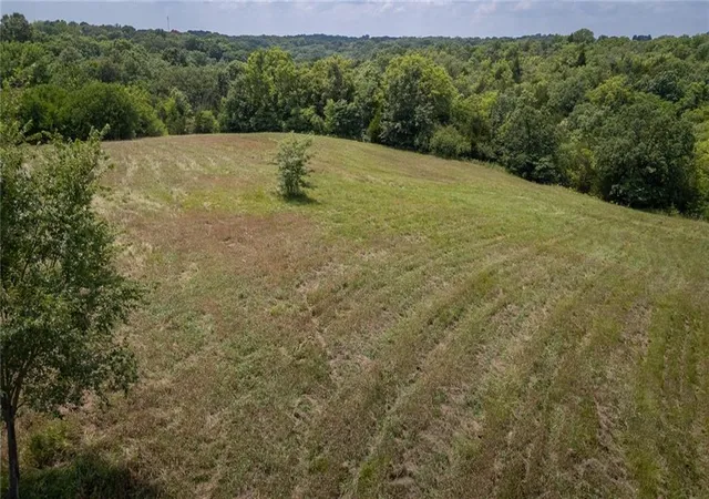 Photo 5 of Sale Pending at North Hwy, Orrick, MO 64077 | MLS# 2632670 | Listing updated on 2026-07-31