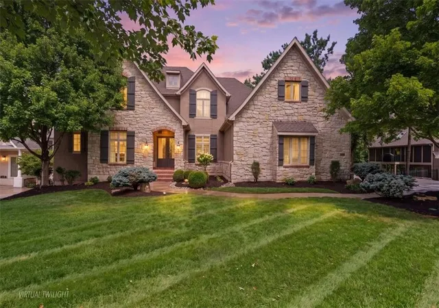 1st image of 9702 W 144th Ter, Overland Park, KS 66221 | MLS# 2632679