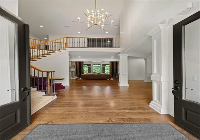 3rd image of 9702 W 144Th Ter, Overland Park, KS 66221 | MLS# 2632679