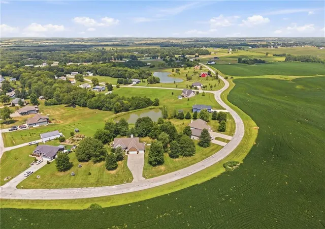 2nd image of 6401 Sw Reed Ln, Trimble, MO 64492 | MLS# 2632681