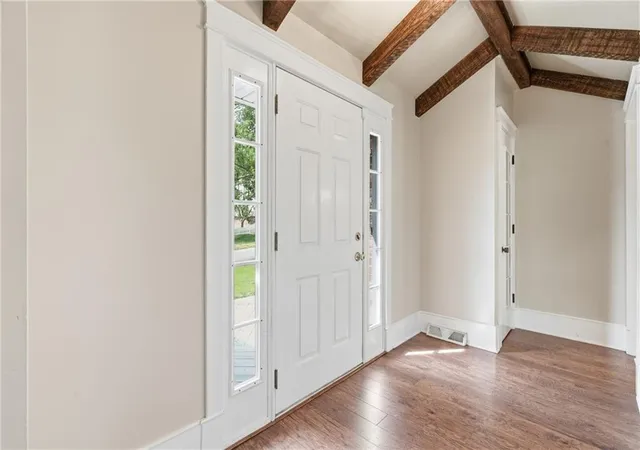 Photo 2 of Single family home for sale at 21222 W 70th Street, Shawnee, KS 66218 | MLS# 2632683 | Listing updated on 2026-09-06