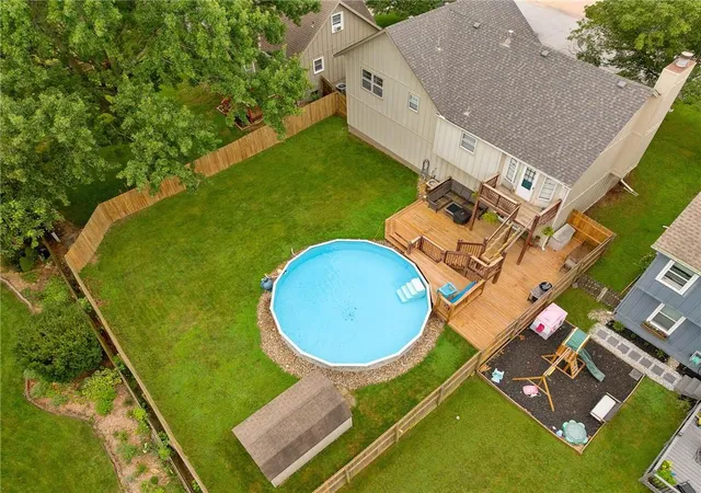 Photo 4 of Sale Pending at 14717 S Seminole Dr, Olathe, KS 66062 | MLS# 2632690 | Listing updated on 2026-08-03