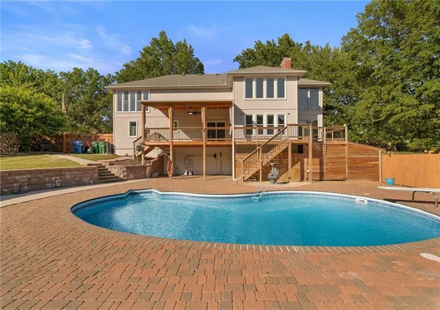 Photo 1 of Single family home for sale at 4104 Sw Hickory Ln, Blue Springs, MO 64015 | MLS# 2632710 | Listing updated on 2026-10-08