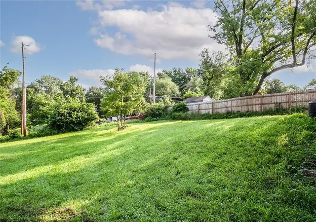 23rd image of 12510 W 52nd Ter, Shawnee, KS 66216 | MLS# 2632714