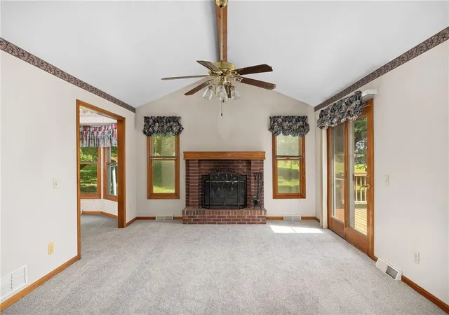 Photo 4 of Single family home for sale at 5 SE Hilltop Ter Rd, St Joseph, MO 64507 | MLS# 2632741 | Listing updated on 2026-08-28