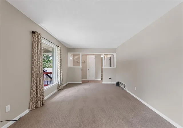 Photo 4 of Single family home for sale at 7401 N Strathbury Ave, Kansas City, MO 64151 | MLS# 2632755 | Listing updated on 2026-08-29