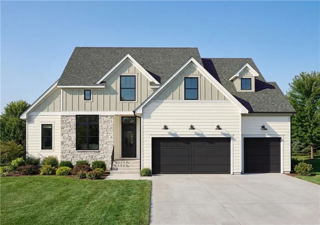 Photo 1 of Single family home for sale at 11804 W 181st Street, Overland Park, KS 66013 | MLS# 2632757 | Listing updated on 2026-10-22