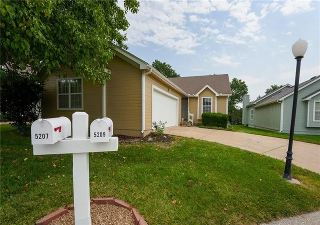 Photo 3 of Sale Pending at 5209 S Megan Dr, Independence, MO 64055 | MLS# 2632766 | Listing updated on 2026-08-22