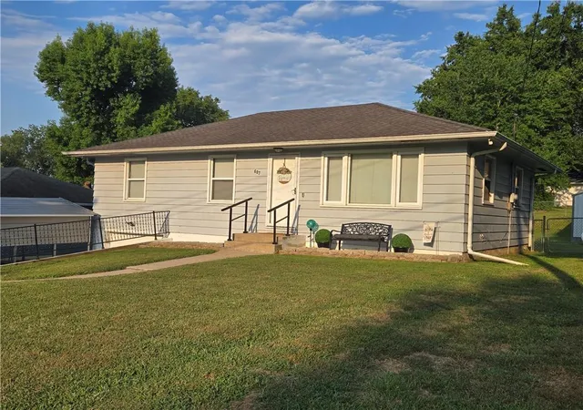 1st image of 607 May St, Wellington, MO 64097 | MLS# 2632768