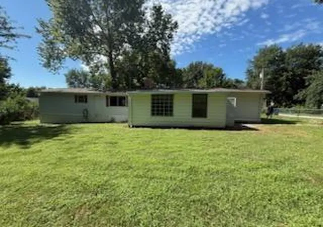1st image of 110 S Connor St, Odessa, MO 64076 | MLS# 2632769