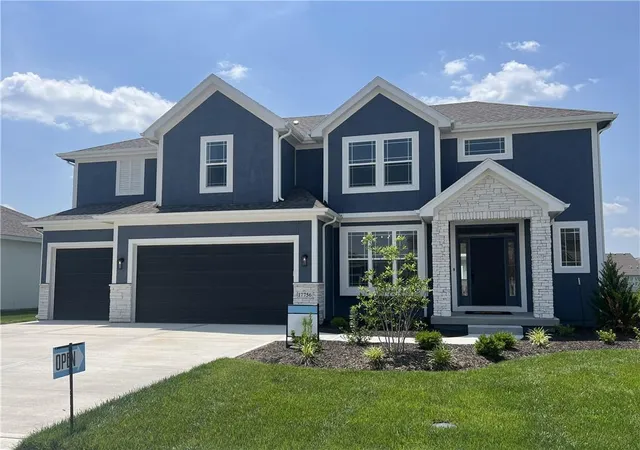 Photo 1 of Sale Pending at 17446 W 169th Place, Olathe, KS 66062 | MLS# 2632798 | Listing updated on 2026-09-23