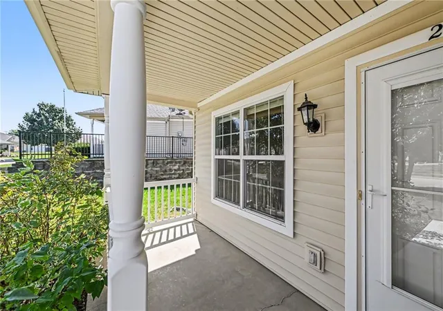 Photo 2 of Single family home for sale at 2112 114th Terrace, Kansas City, KS 66109 | MLS# 2632802 | Listing updated on 2026-09-14