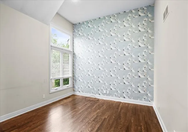 Photo 4 of Single family home for sale at 713 NE Dick Howser Ct, Lees Summit, MO 64064 | MLS# 2632824 | Listing updated on 2026-09-23