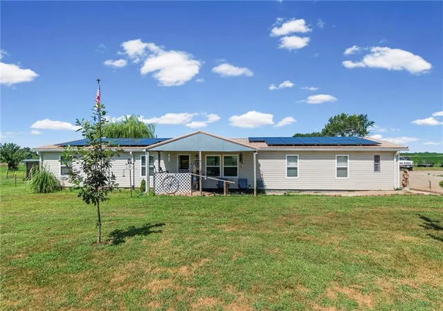 1st image of 1224 Nw State Route K Hwy, Butler, MO 64730 | MLS# 2632844