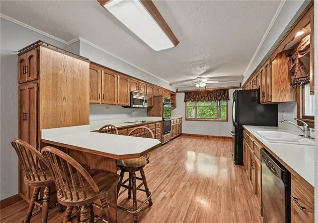 2nd image of 1600 S 5th St, Leavenworth, KS 66048 | MLS# 2632847