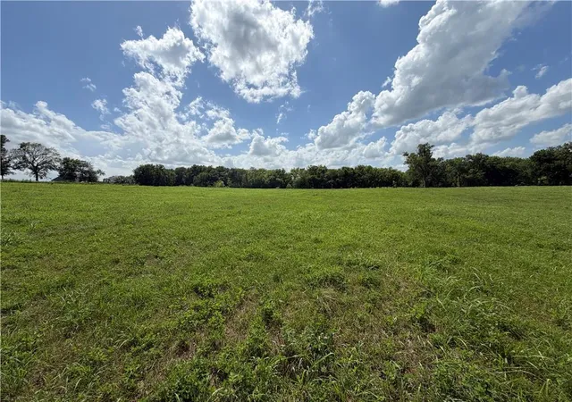 Photo 2 of Land for sale at 15749 206th Street, Tonganoxie, KS 66086 | MLS# 2632854 | Listing updated on 2026-09-06