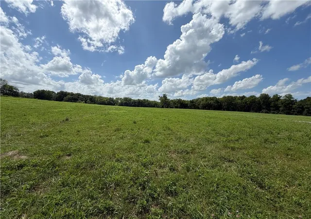 Photo 4 of Land for sale at 15749 206th Street, Tonganoxie, KS 66086 | MLS# 2632854 | Listing updated on 2026-09-06
