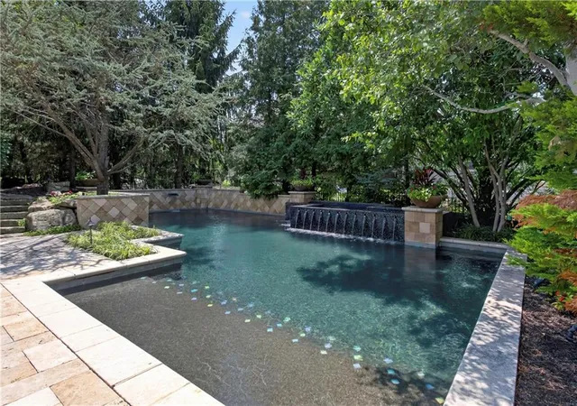 4th image of 13908 Howe Dr, Overland Park, KS 66224 | MLS# 2632858