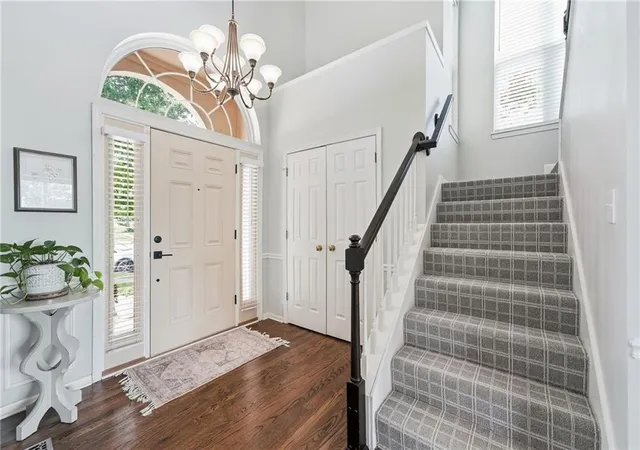 Photo 5 of Sale Pending at 9317 N Charlotte Ct, Kansas City, MO 64155 | MLS# 2632865 | Listing updated on 2026-08-07