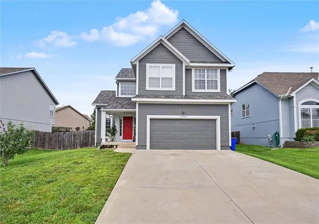 2nd image of 12542 S Belford St, Olathe, KS 66061 | MLS# 2632867