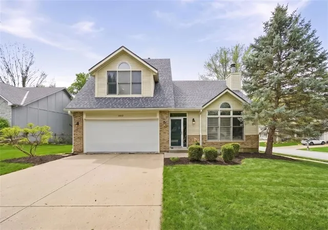 Photo 1 of Sale Pending at 12502 S Alcan Cir, Olathe, KS 66062 | MLS# 2632868 | Listing updated on 2026-08-17