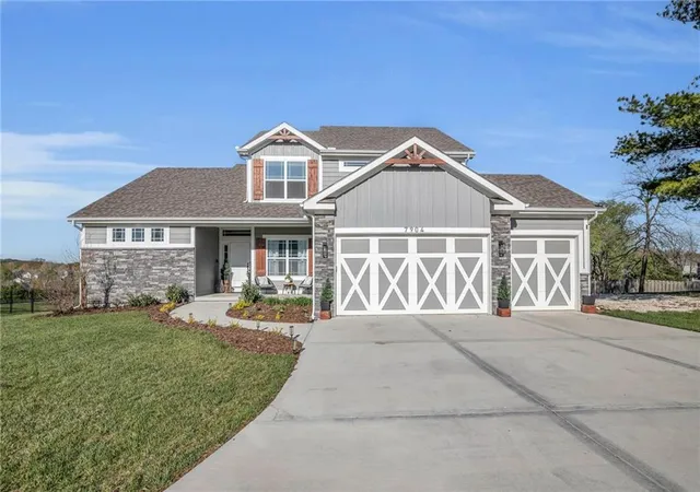 Photo 1 of Single family home for sale at 7904 N Spruce Ave, Kansas City, MO 64119 | MLS# 2632871 | Listing updated on 2026-08-29