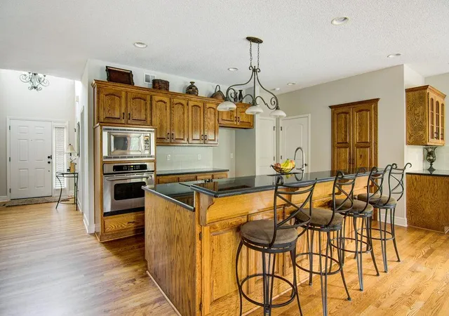 2nd image of 24115 W 79th Ter, Lenexa, KS 66227 | MLS# 2632872