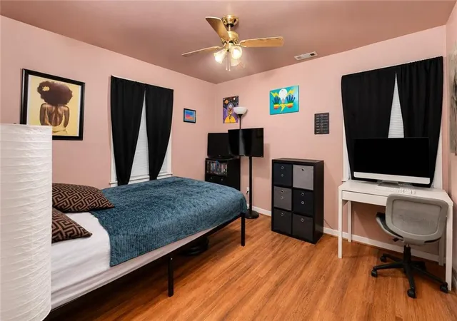 Photo 3 of Single family home for sale at 118 N Carlisle St, Sugar Creek, MO 64054 | MLS# 2632884 | Listing updated on 2026-08-04