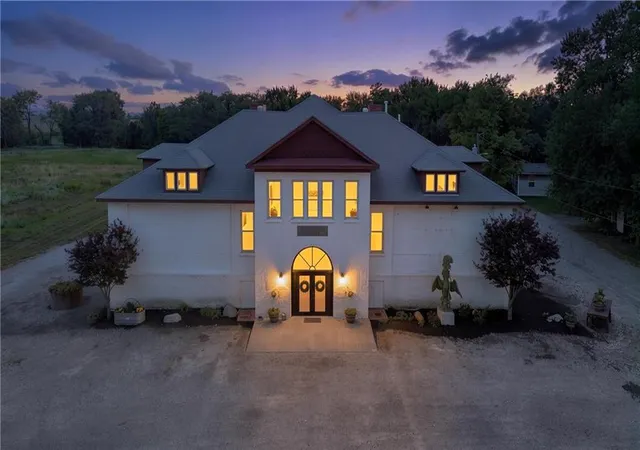 2nd image of 402 Rulo St, Craig, MO 64437 | MLS# 2632885