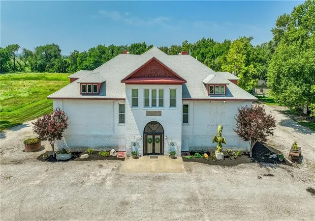 3rd image of 402 Rulo St, Craig, MO 64437 | MLS# 2632885