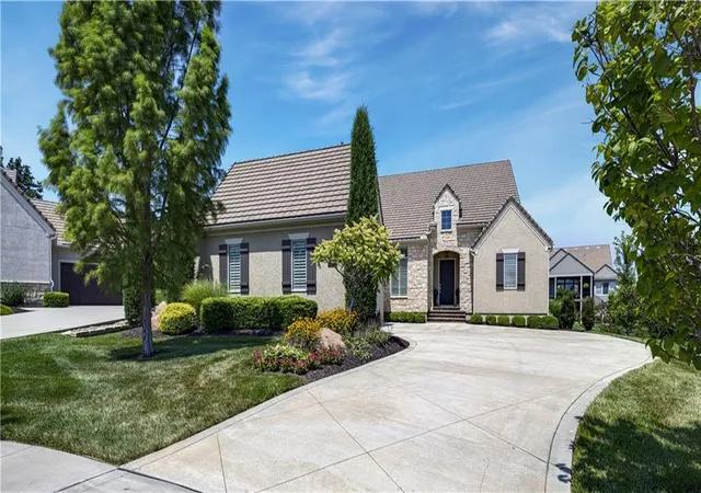 Single family home for sale at 3122 W 150th Terrace, Overland Park, KS 66224 | MLS# 2632905