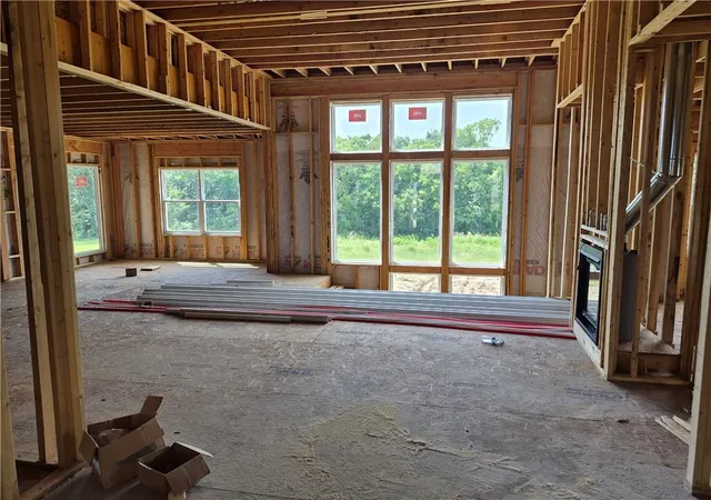 image of 4728 Clubhouse Dr, Basehor, KS 66007 | MLS# 2632924