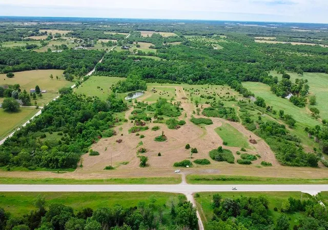 1st image of 68 Hwy Pleasant Valley Rd, Wellsville, KS 66092 | MLS# 2632932