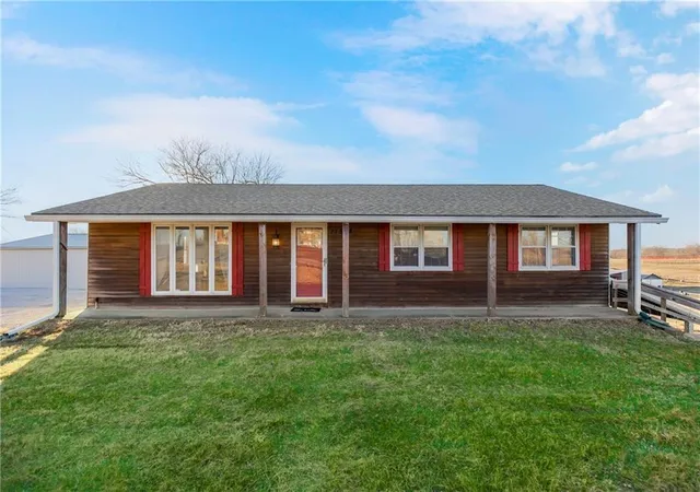 4th image of 17504 State Route 33 Hwy, Holt, MO 64048 | MLS# 2632952