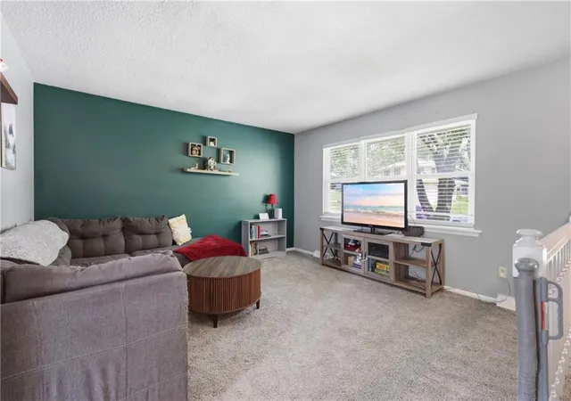 1st image of 104 Sw Gladstone Dr, Blue Springs, MO 64014 | MLS# 2632954