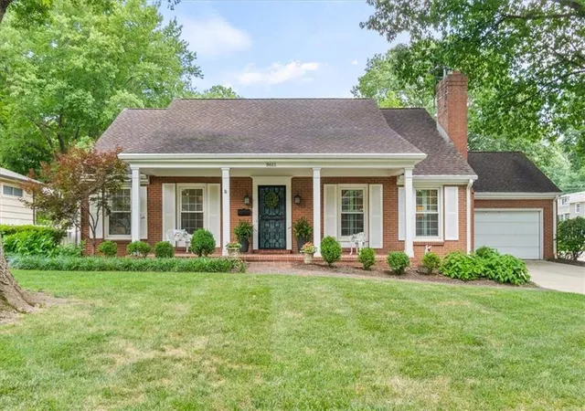 Photo 1 of Sale Pending at 8611 Belleview Ave, Kansas City, MO 64114 | MLS# 2632976 | Listing updated on 2026-07-30