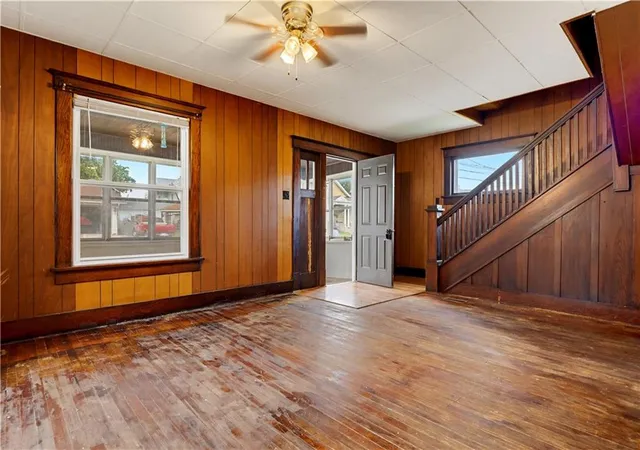 Photo 2 of Single family home for sale at 1026 Mcpherson St, Trenton, MO 64683 | MLS# 2632978 | Listing updated on 2026-10-17