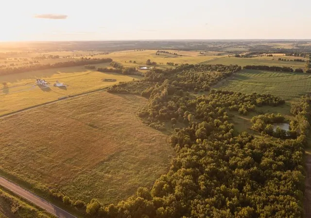2nd image of 001 E 68 Highway, Quenemo, KS 66528 | MLS# 2632980