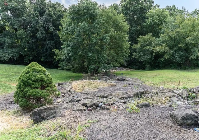 42nd image of 12901 Mcintyre Rd, Leavenworth, KS 66048 | MLS# 2632982