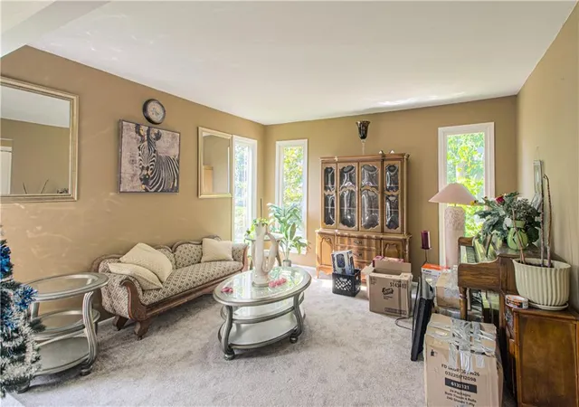 Photo 3 of Sale Pending at 9803 Colony Pl, Kansas City, MO 64131 | MLS# 2632983 | Listing updated on 2026-10-08