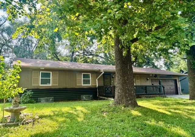 2nd image of 1016 Birch St, Eudora, KS 66025 | MLS# 2632994