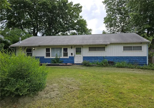 Photo 1 of Sale Pending at 11411 Oakland Ave, Kansas City, MO 64134 | MLS# 2633005 | Listing updated on 2026-08-16