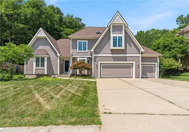 Photo 1 of Single family home for sale at 7706 N Montgall Ave, Kansas City, MO 64119 | MLS# 2633014 | Listing updated on 2026-08-24