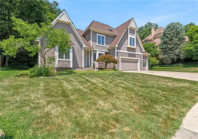 Photo 2 of Single family home for sale at 7706 N Montgall Ave, Kansas City, MO 64119 | MLS# 2633014 | Listing updated on 2026-08-24