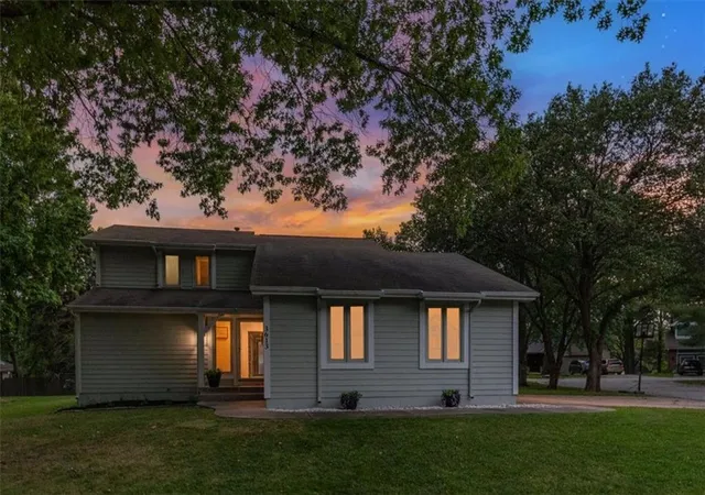 Photo 3 of Sale Pending at 3613 SW 11th Street, Blue Springs, MO 64015 | MLS# 2633025 | Listing updated on 2026-08-28
