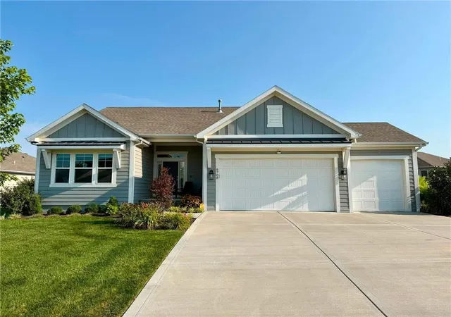 Photo 1 of Sale Pending at 6708 Nw 105th Street, Kansas City, MO 64154 | MLS# 2633049 | Listing updated on 2026-08-15