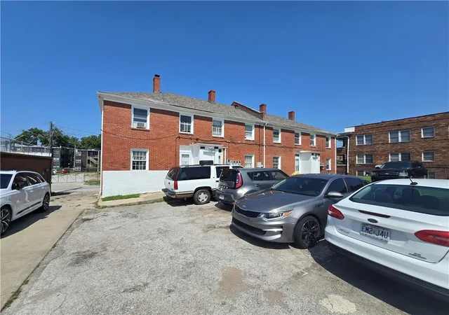Photo 3 of House for sale at 535 Bellefontaine Ave, Kansas City, MO 64124 | MLS# 2633052 | Listing updated on 2026-07-28