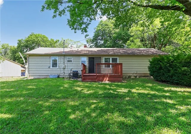 Photo 3 of Sale Pending at 6601 E 96th Street, Kansas City, MO 64134 | MLS# 2633070 | Listing updated on 2026-09-21