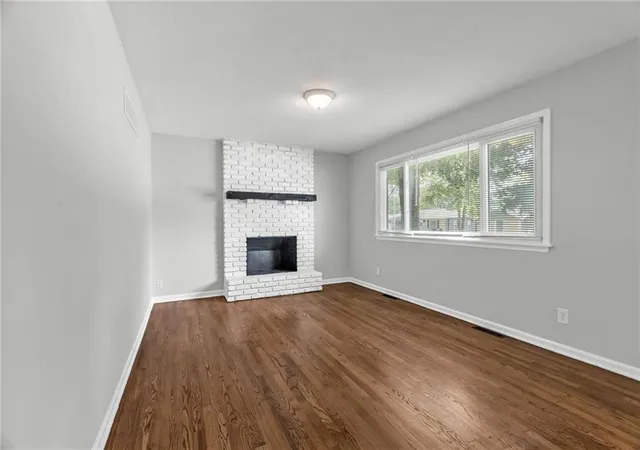Photo 3 of Single family home for sale at 604 S Stevenson St, Olathe, KS 66061 | MLS# 2633083 | Listing updated on 2026-09-30