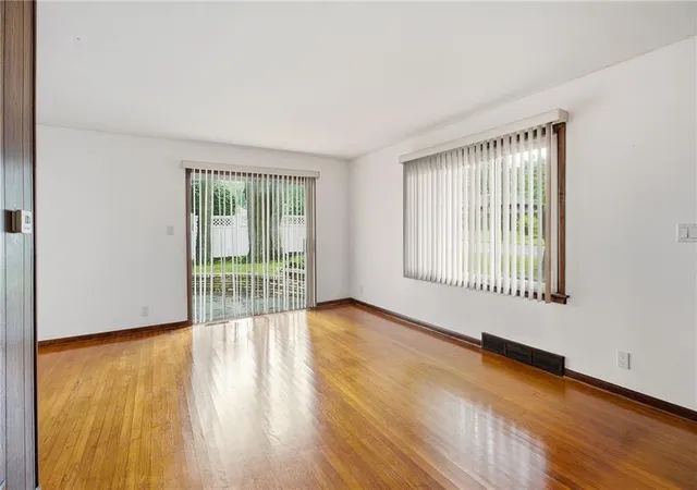 Photo 5 of Single family home for sale at 10801 E 64 Terrace, Raytown, MO 64133 | MLS# 2633086 | Listing updated on 2026-08-27